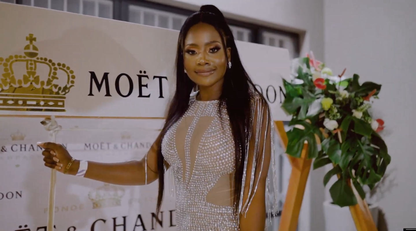 Champagne nights, With Moët & Chandon